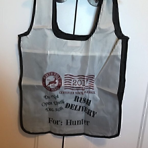 Handbags - Hunter Christmas bag NWOT